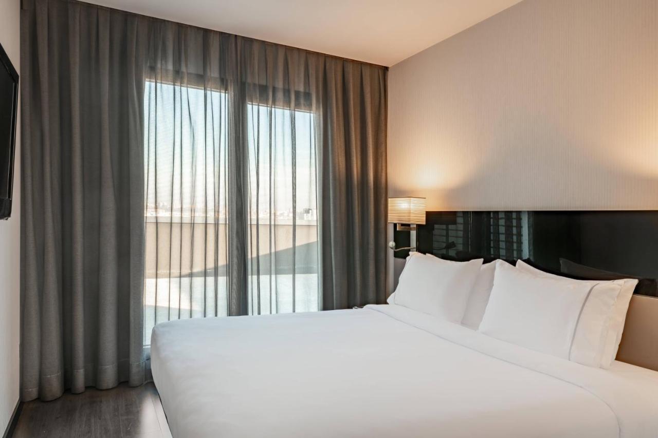 Ac Hotel Atocha By Marriott Madrid Exterior foto